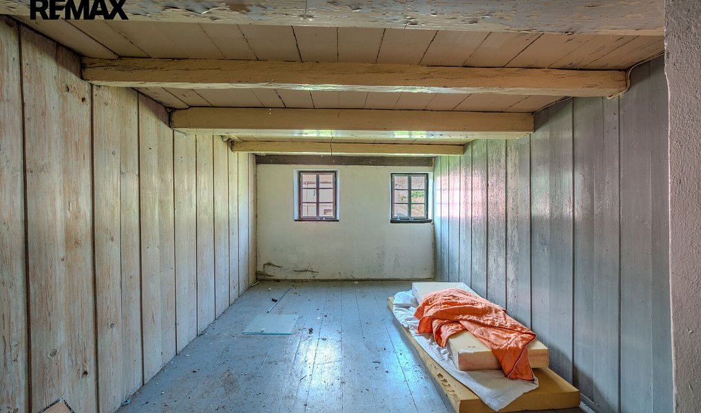 Prodej domu 193 m² s pozemkem 830 m², Mikulášovice – náhled fotky 18
