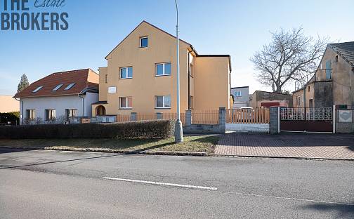 Prodej domu 172 m² s pozemkem 678 m², Všetatská, Praha 9 - Miškovice