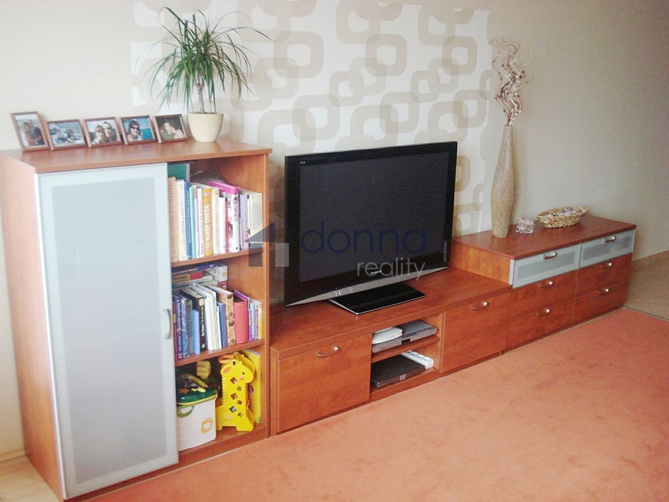 Pronájem bytu 2+kk 59 m² – fotografie 3