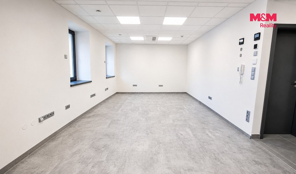 Pronájem kanceláře 66 m², Český Těšín – náhled fotky 3