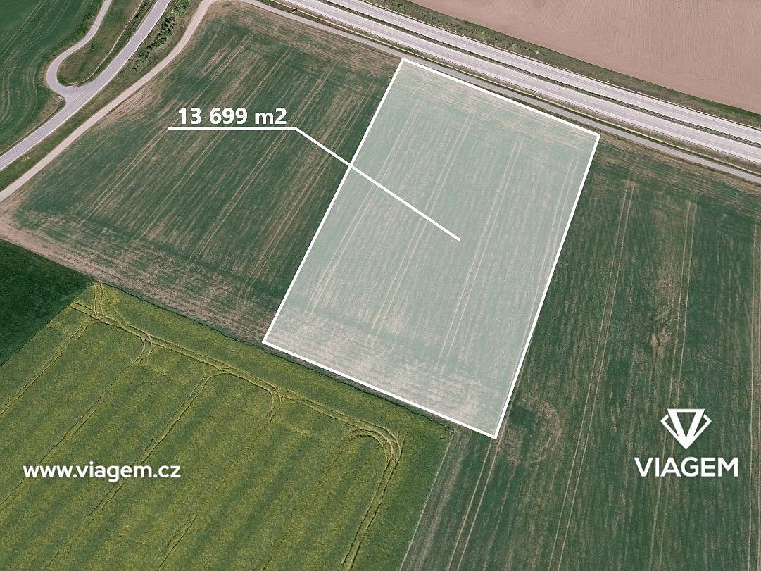 Prodej pole 2 283 m²