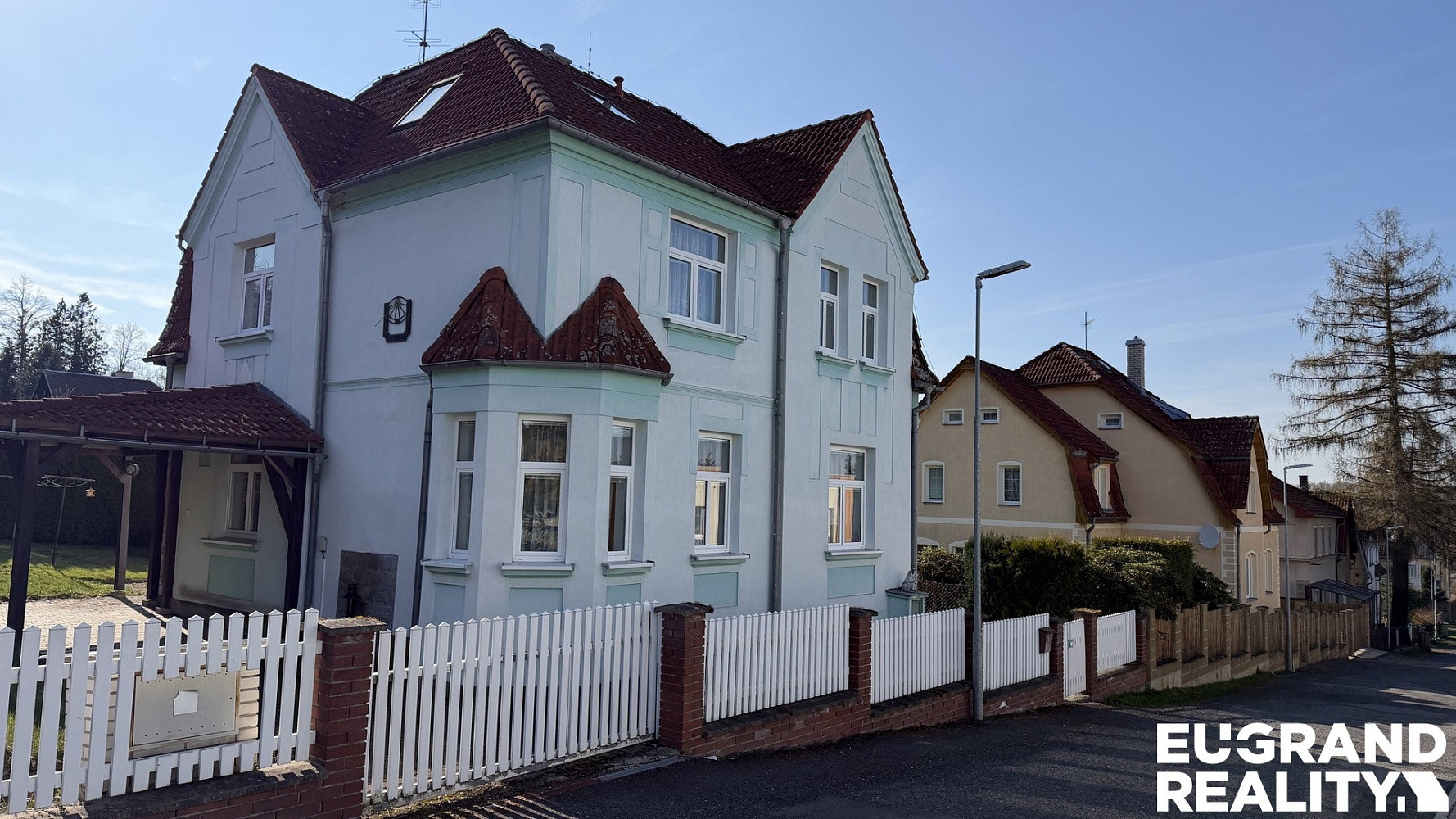 Prodej domu 98 m² s pozemkem 531 m²
