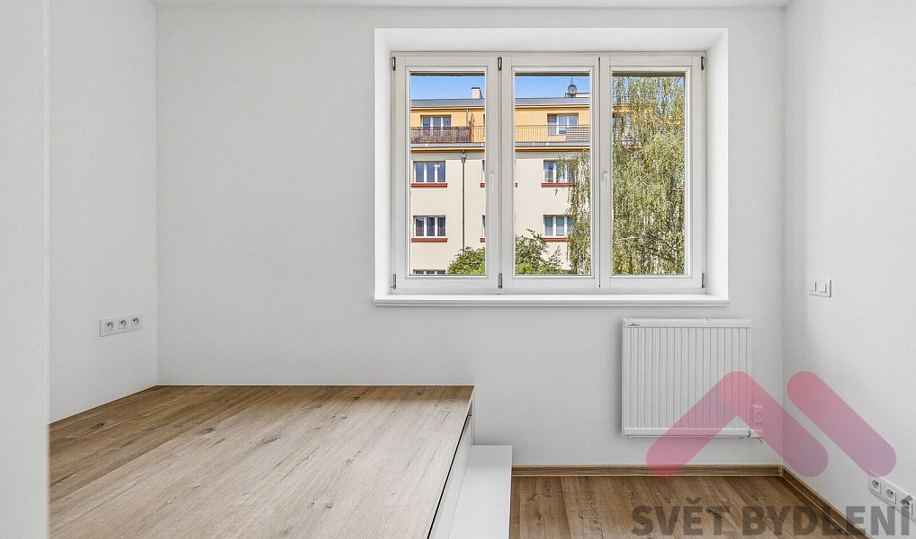 Pronájem bytu 1+kk 25 m², Praha – náhled fotky 9
