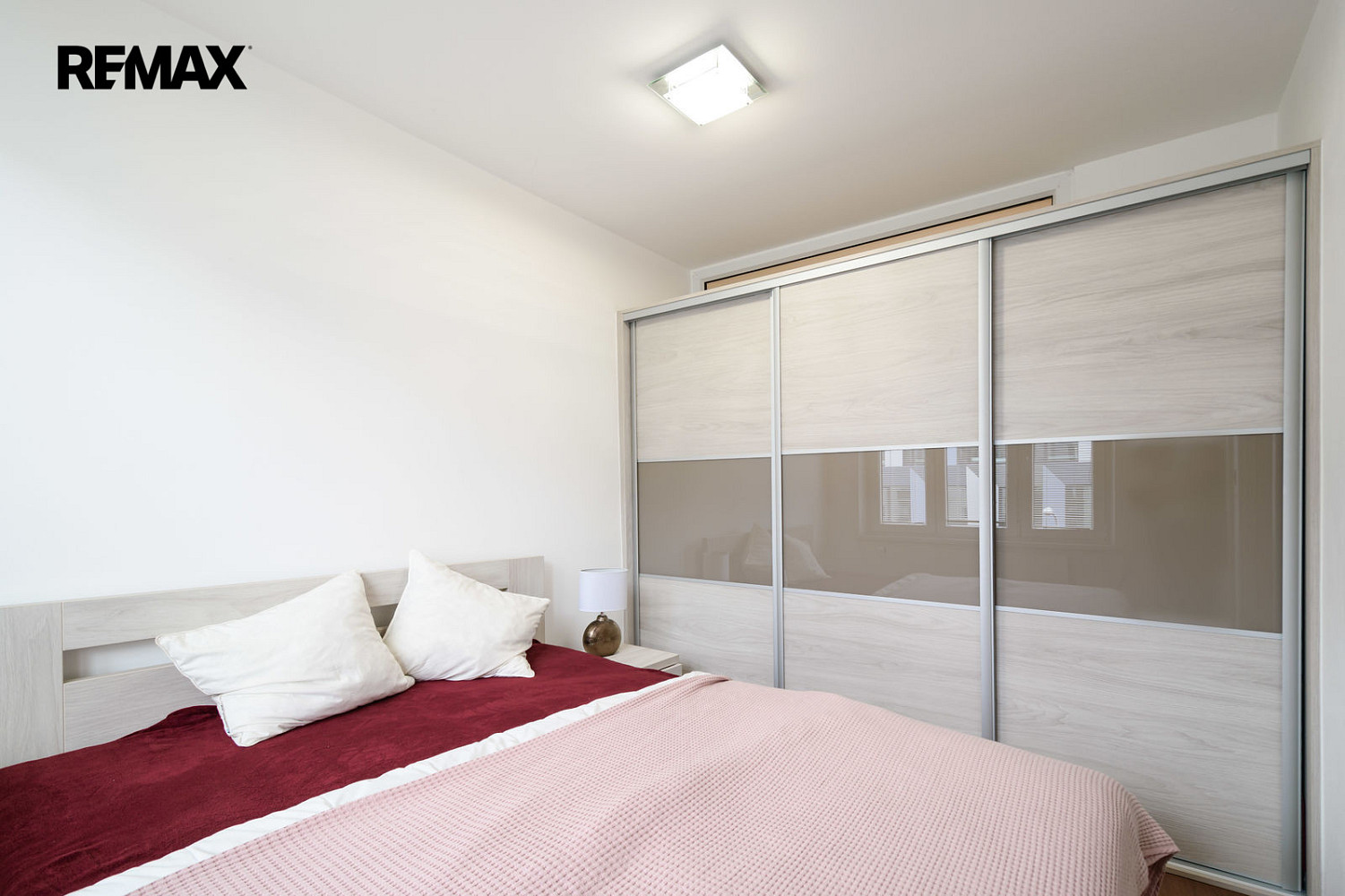 Pronájem bytu 2+kk 44 m² - Widok 6