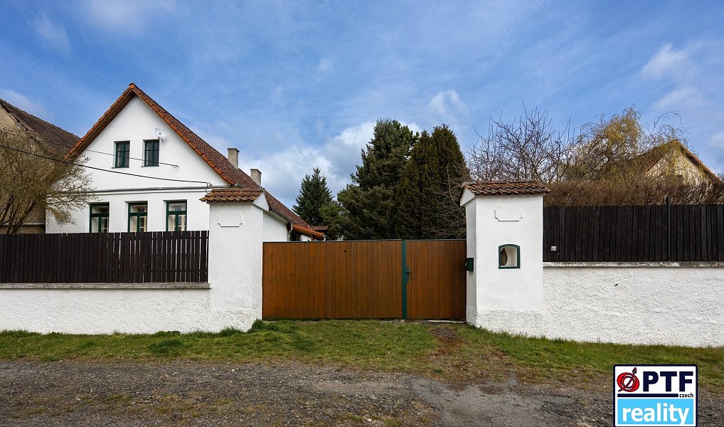 Prodej domu 125 m² s pozemkem 1 982 m², Stříbro – fotka 1 z 58