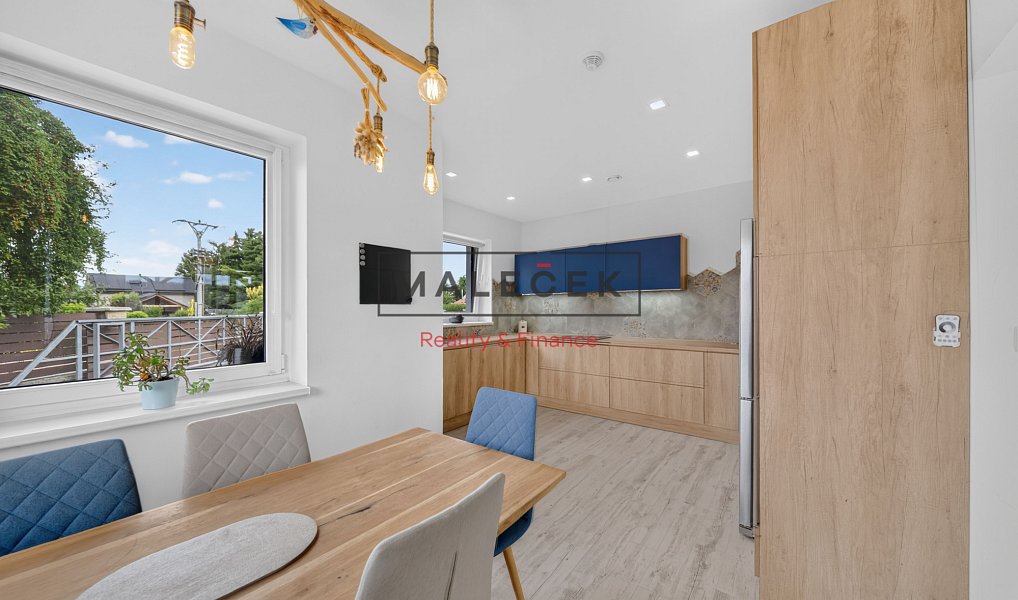 Prodej domu 154 m² s pozemkem 1 277 m², Hostouň – náhled fotky 23