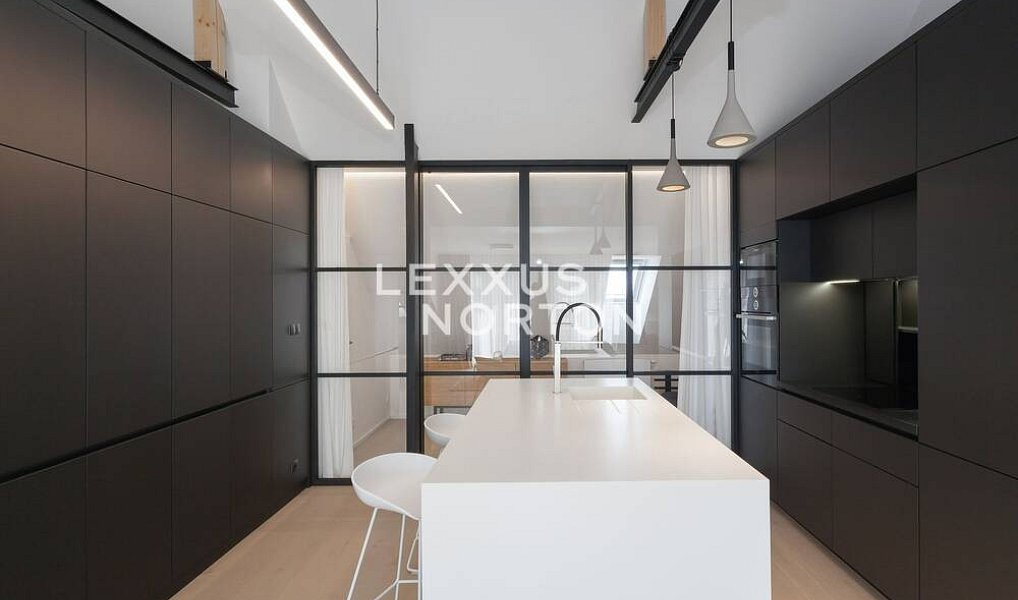 Pronájem bytu 2+kk 115 m², Praha – náhled fotky 5