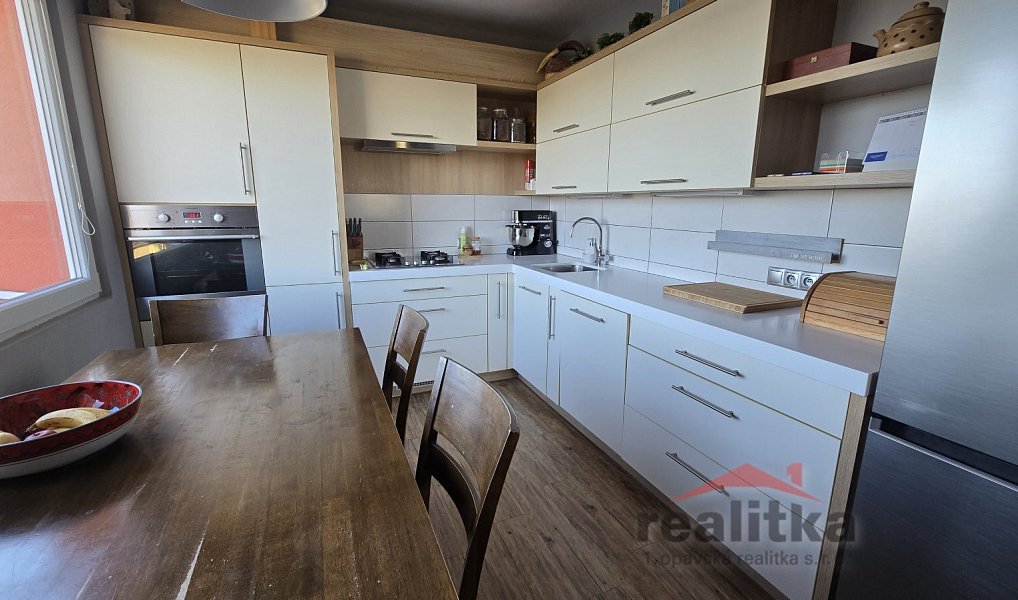 Prodej bytu 4+kk 80 m², Opava – fotka 1 z 22