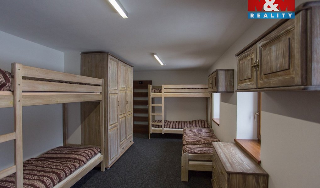 Prodej ubytovacího objektu 325 m², Dolní Bečva – náhled fotky 11