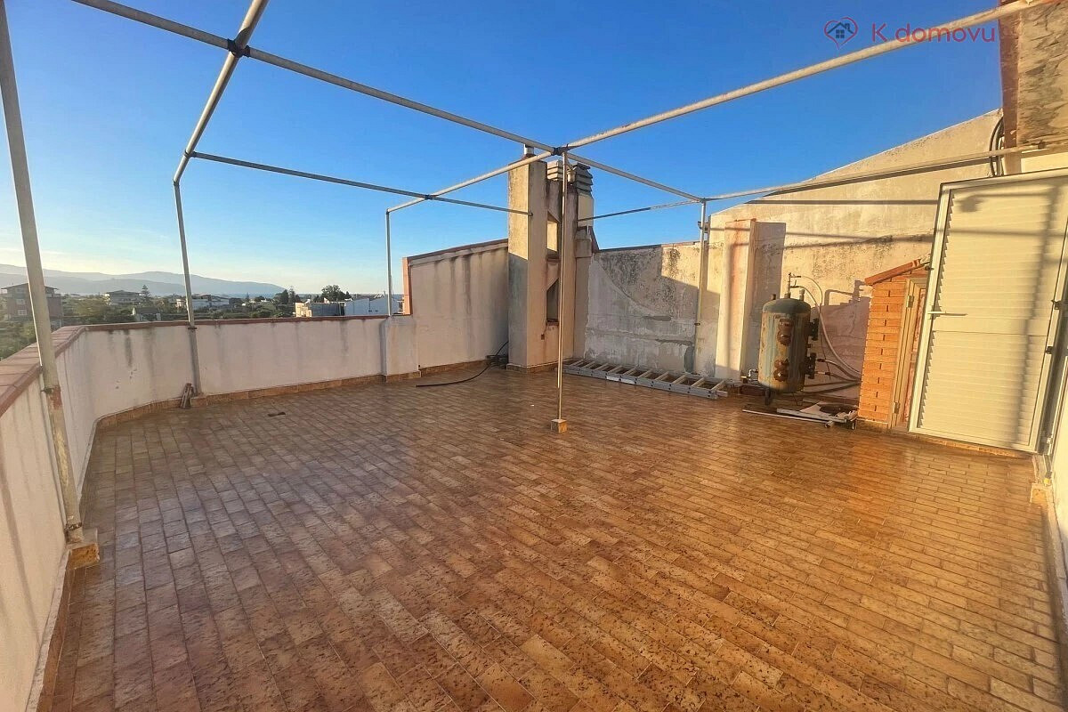 Prodej bytu 1+1 130 m²