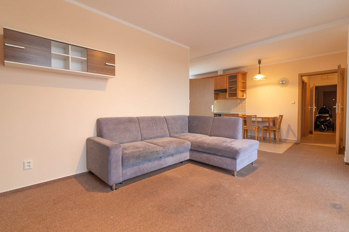 Pronájem bytu 2+kk 52 m² – fotografie 3