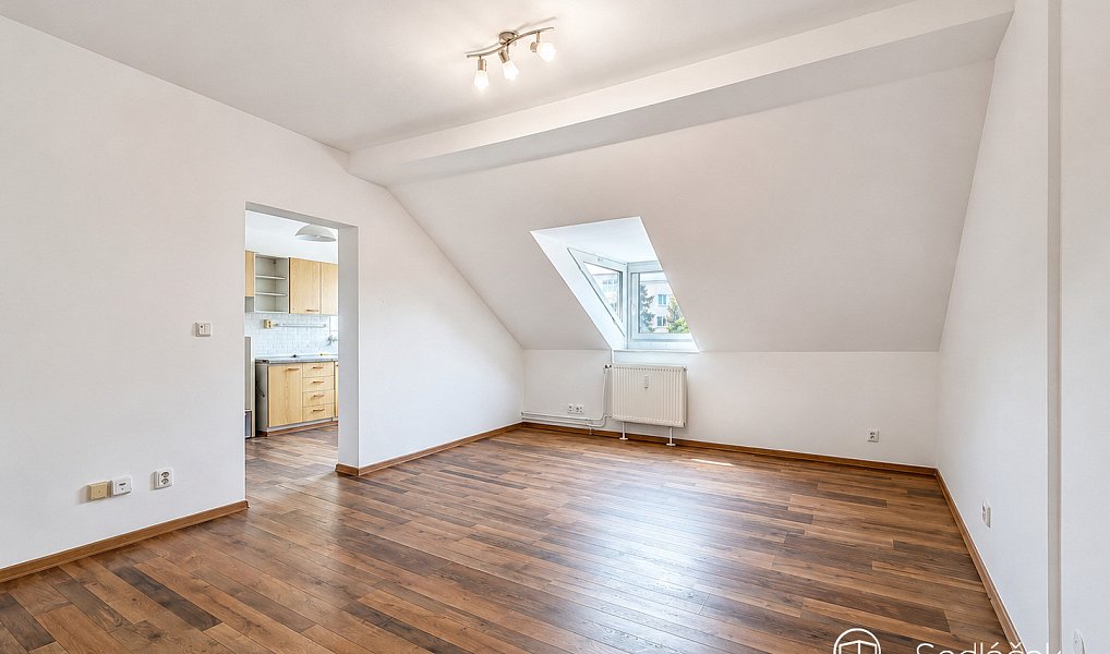 Pronájem bytu 2+1 64 m², Sokolov – náhled fotky 3
