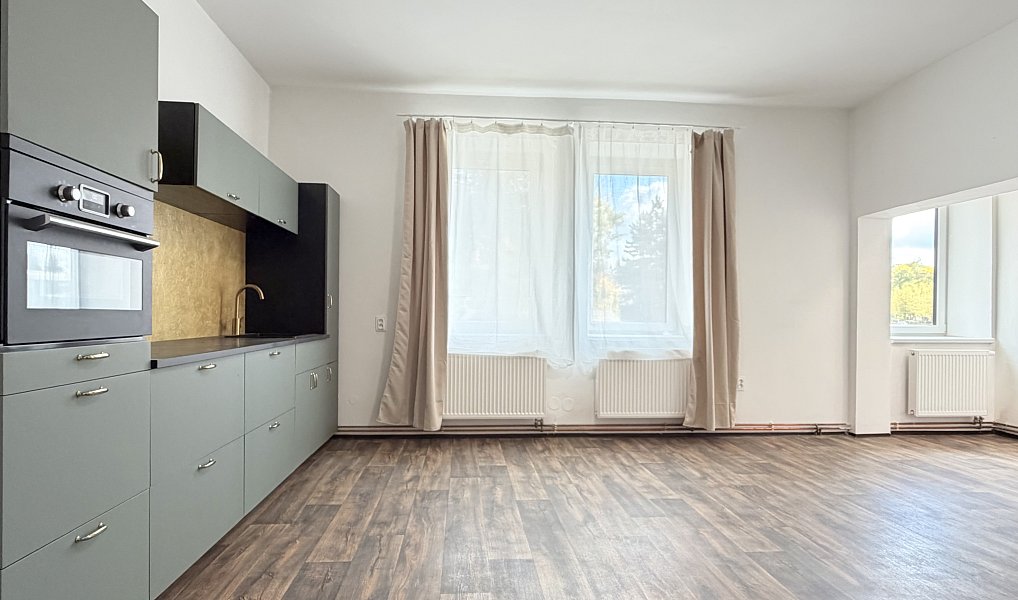 Pronájem bytu 2+kk, 61 m², Semily, Jilemnice