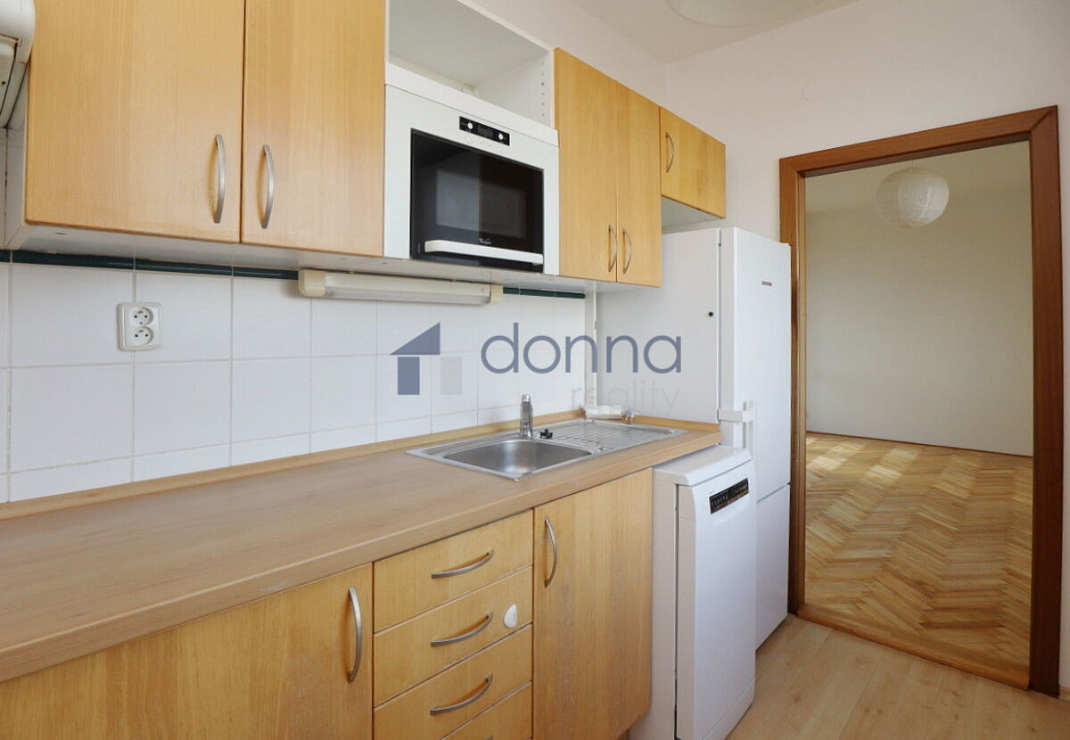 Pronájem bytu 3+1 78 m² – fotografie 4