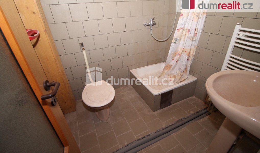Prodej ubytovacího objektu 1 385 m², Lázně Kynžvart – náhled fotky 32