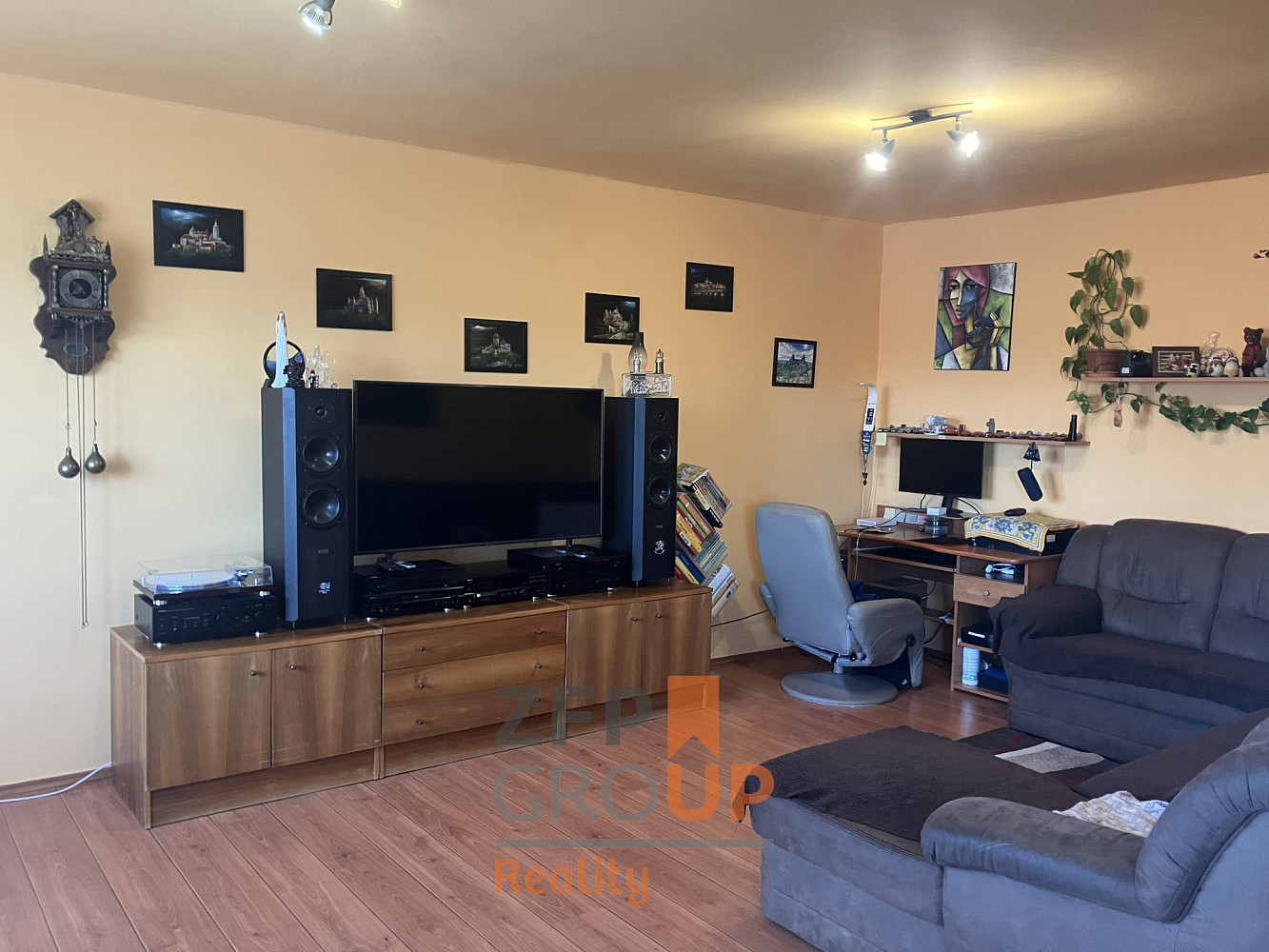 Prodej domu 192 m² s pozemkem 1 051 m² – fotografie 3