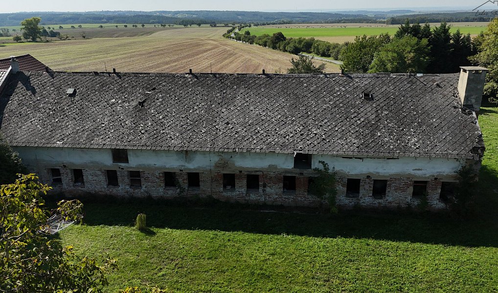 Prodej obchodních prostor 1 200 m², Střemy – náhled fotky 12