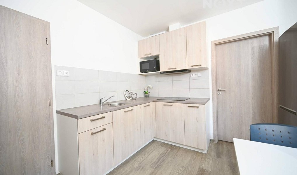 Prodej domu 215 m² s pozemkem 100 m², Praha – náhled fotky 17