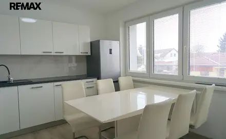 Pronájem bytu 2+1 56 m²