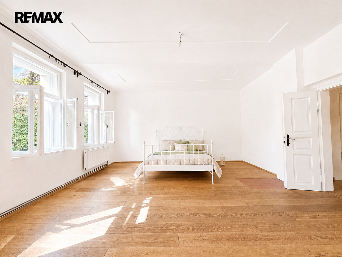 Prodej domu 231 m² s pozemkem 654 m² – fotografie 4