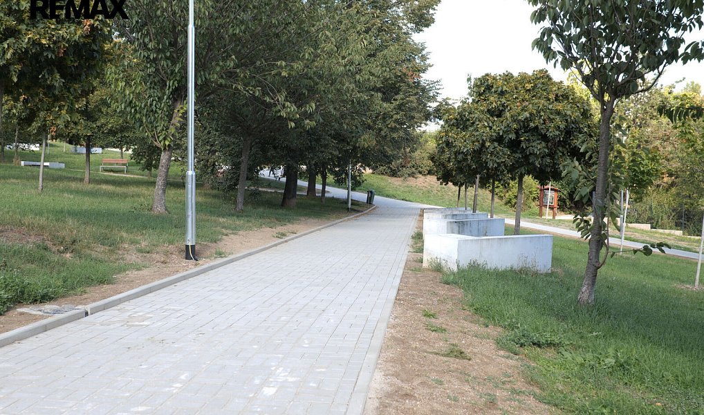 Prodej bytu 3+1 74 m², Praha – náhled fotky 23