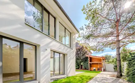 Prodej vily 334 m² s pozemkem 518 m², Starolázeňská, Praha 5 - Velká Chuchle