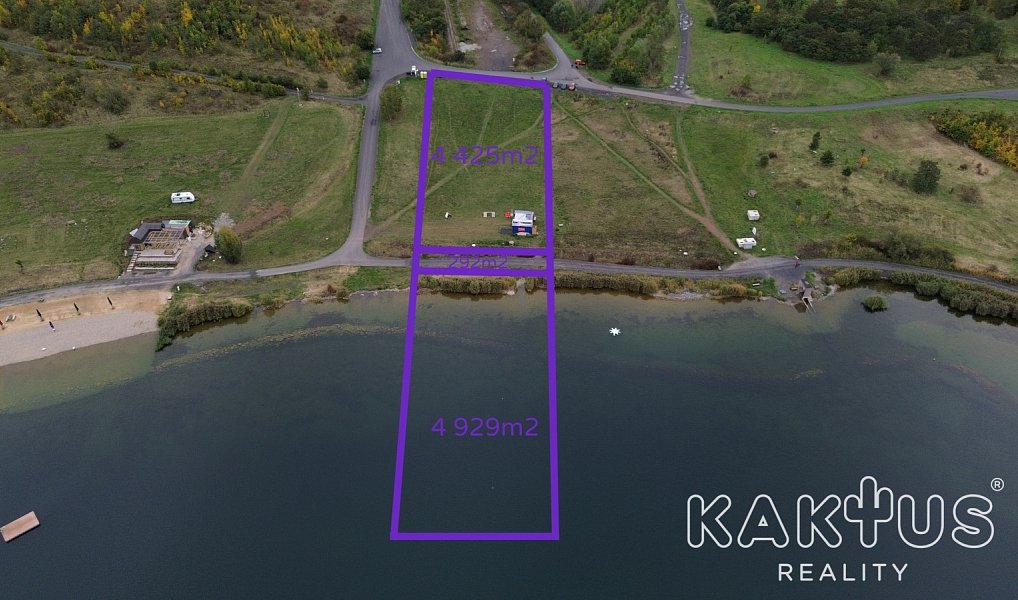 Prodej komerčního pozemku 20 675 m², Trmice – náhled fotky 3