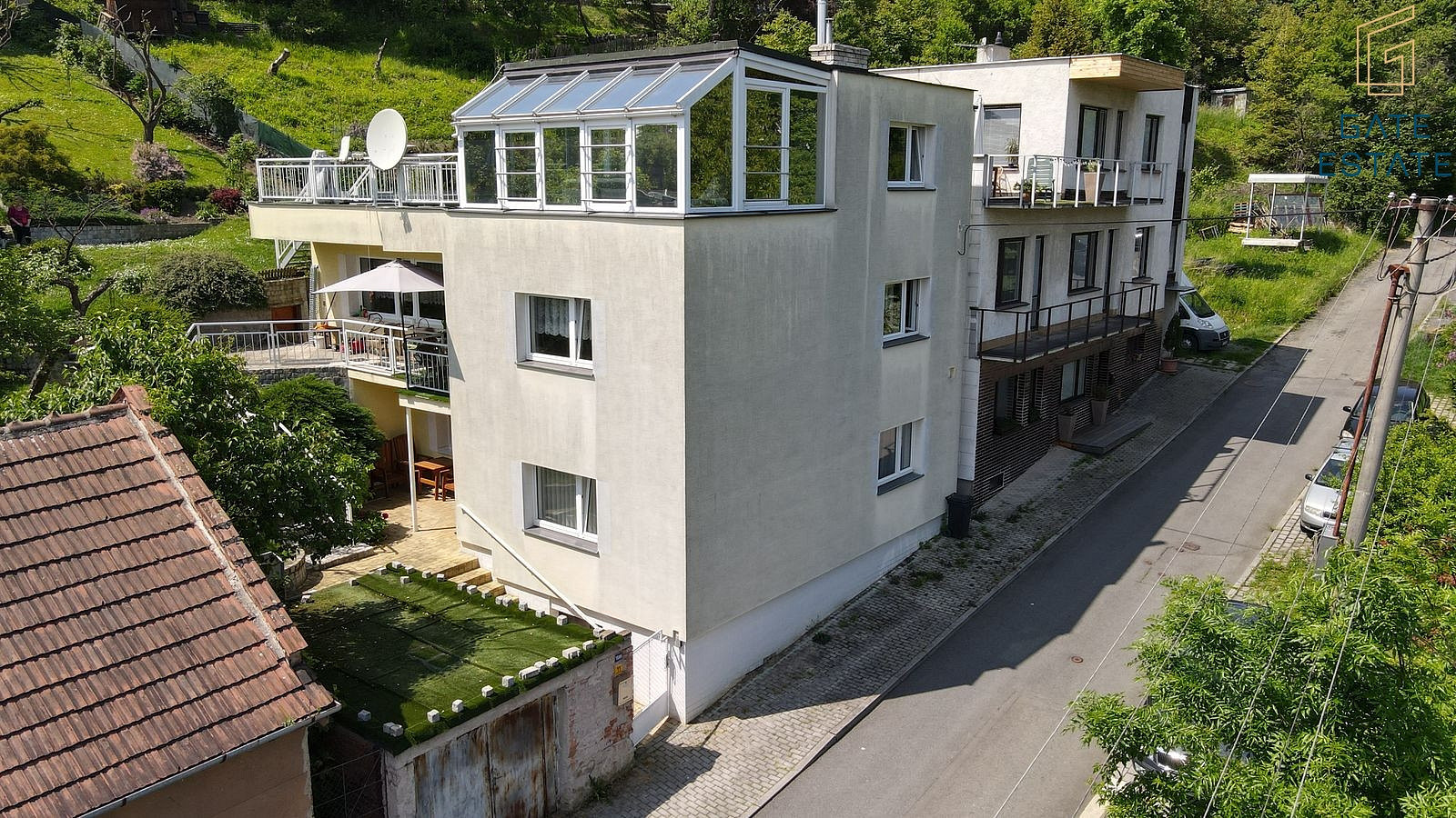 Pronájem bytu 2+1 60 m² – pohled 2