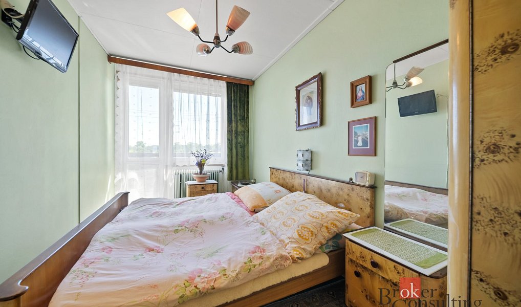 Prodej domu 180 m² s pozemkem 229 m², Nový Bydžov – náhled fotky 13