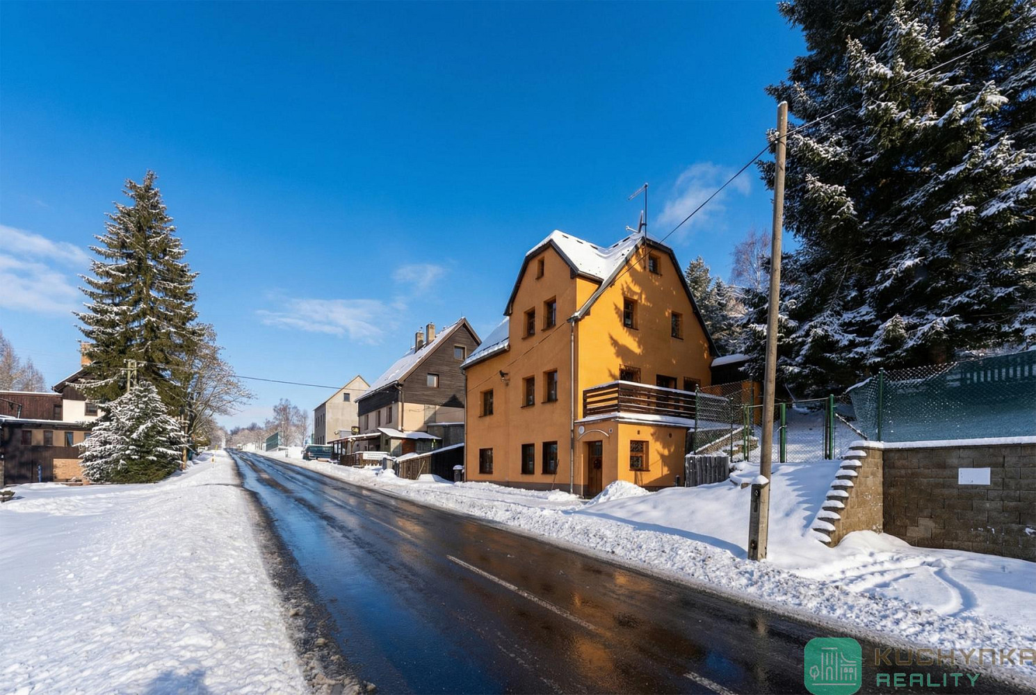 Prodej domu 207 m² s pozemkem 634 m² – fotografie 5