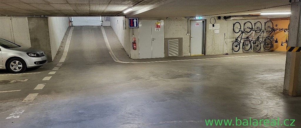 Garážové stání ulice kovářská brno centrum