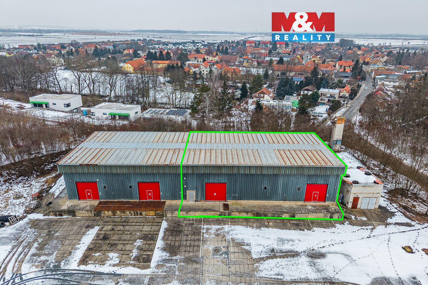 Pronájem skladovacích prostor 383 m²