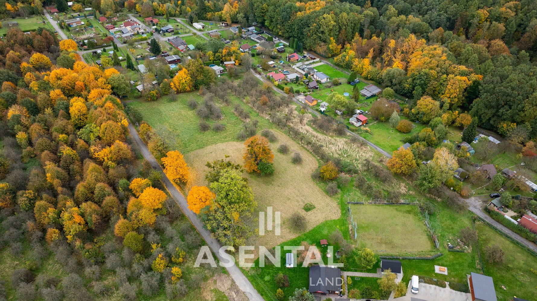 Prodej stavebního pozemku 3 287 m² – fotografie 4