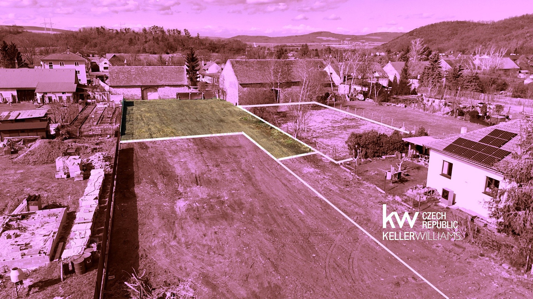Prodej stavebního pozemku 1 071 m² – fotografie 2
