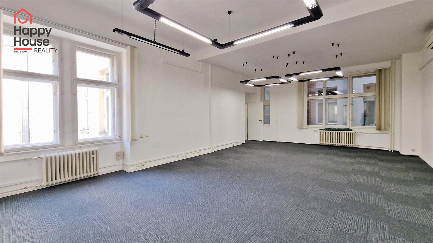 Pronájem kanceláře 93 m²