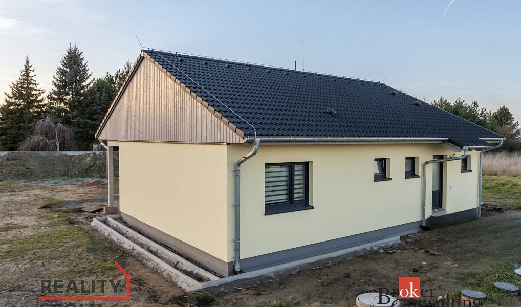 Prodej domu 90 m² s pozemkem 816 m², Sezemice – náhled fotky 6