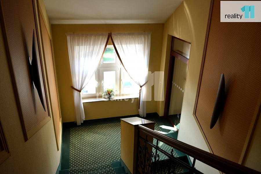 Pronájem kanceláře 33 m² — photo 5