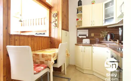 Pronájem bytu 2+kk 42 m²
