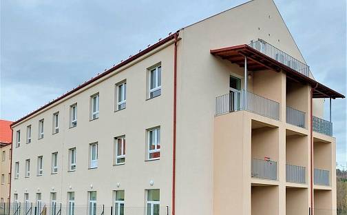 Pronájem bytu 1+kk 25 m², Rozvojová zóna, Janovice nad Úhlavou, okres Klatovy