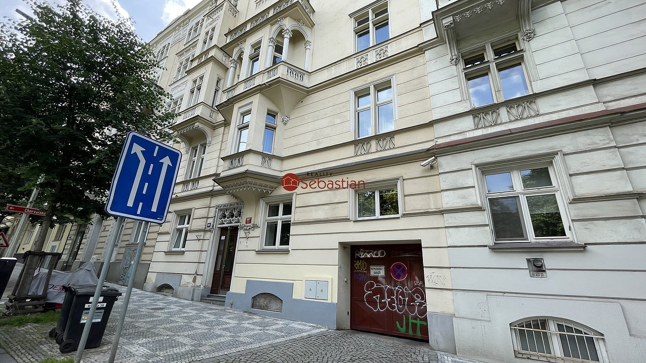 Pronájem garáže Praha 10, ul. Ruská