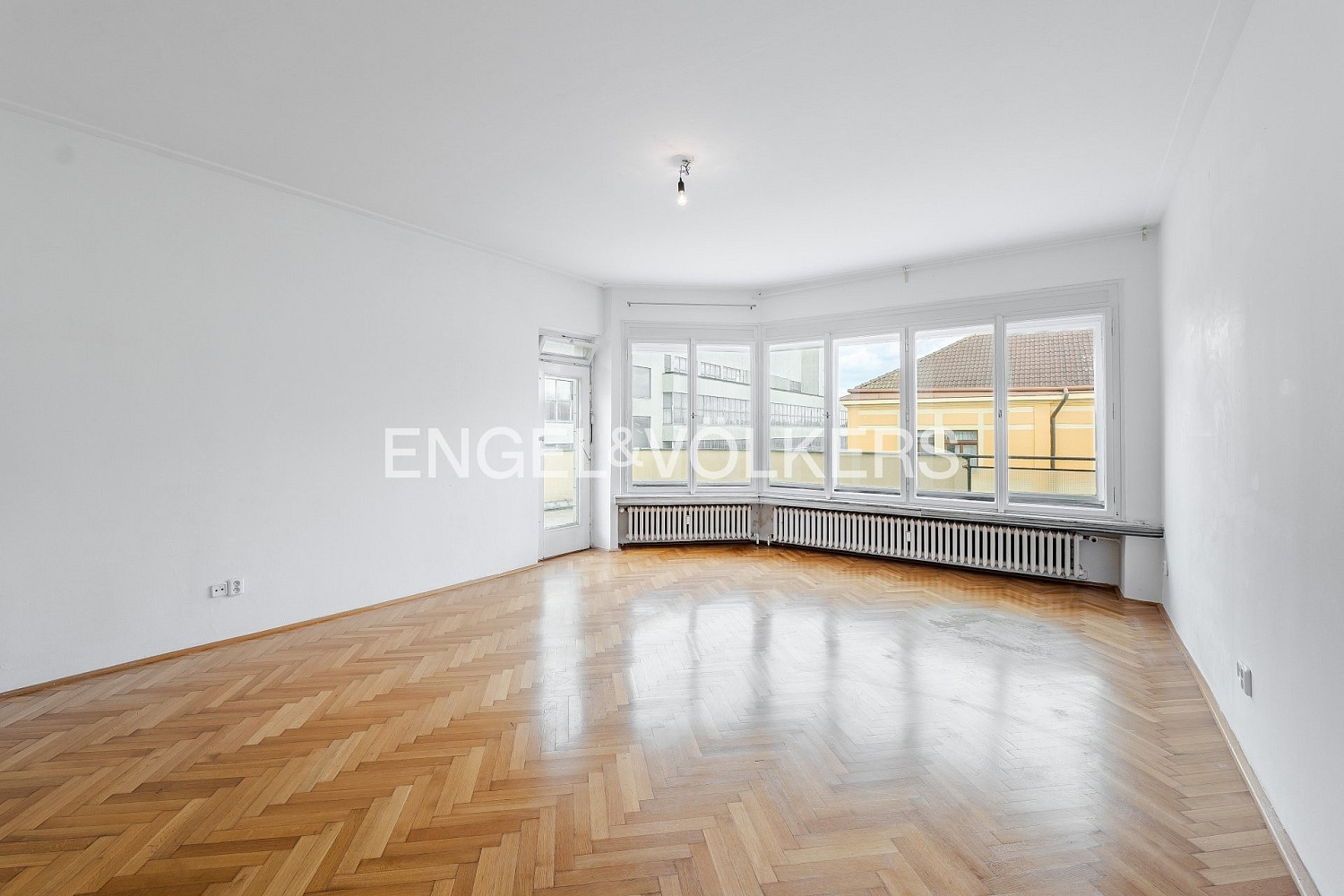 Appartament ta' 2 kamra, 95 m²