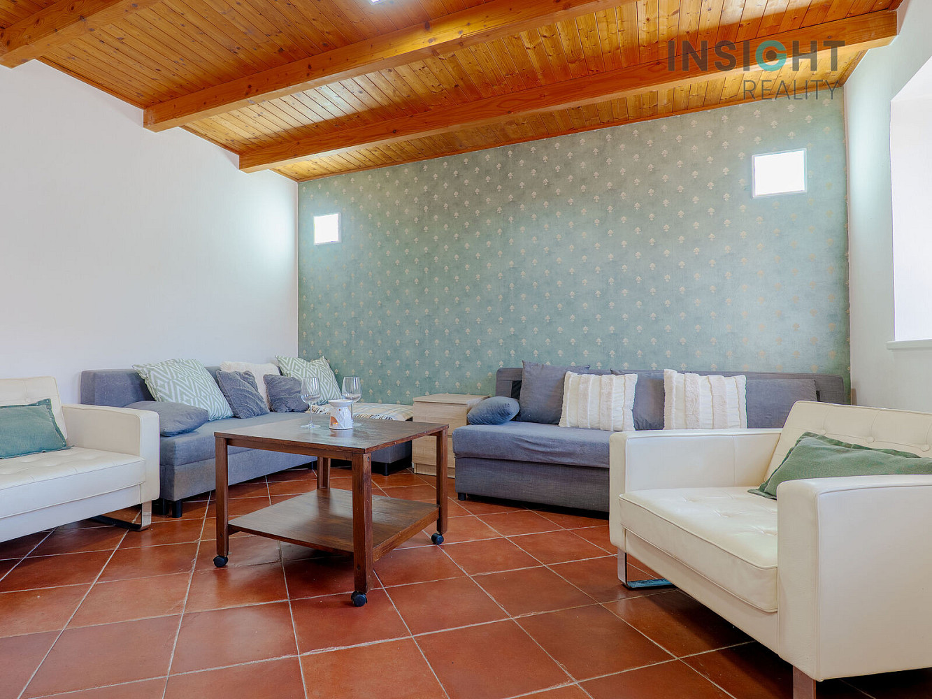 Prodej domu 152 m² s pozemkem 142 m² – fotografie 2