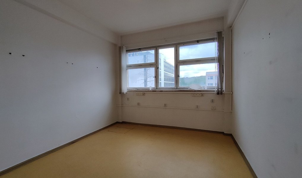 Pronájem kanceláře 31 m², Praha – náhled fotky 11