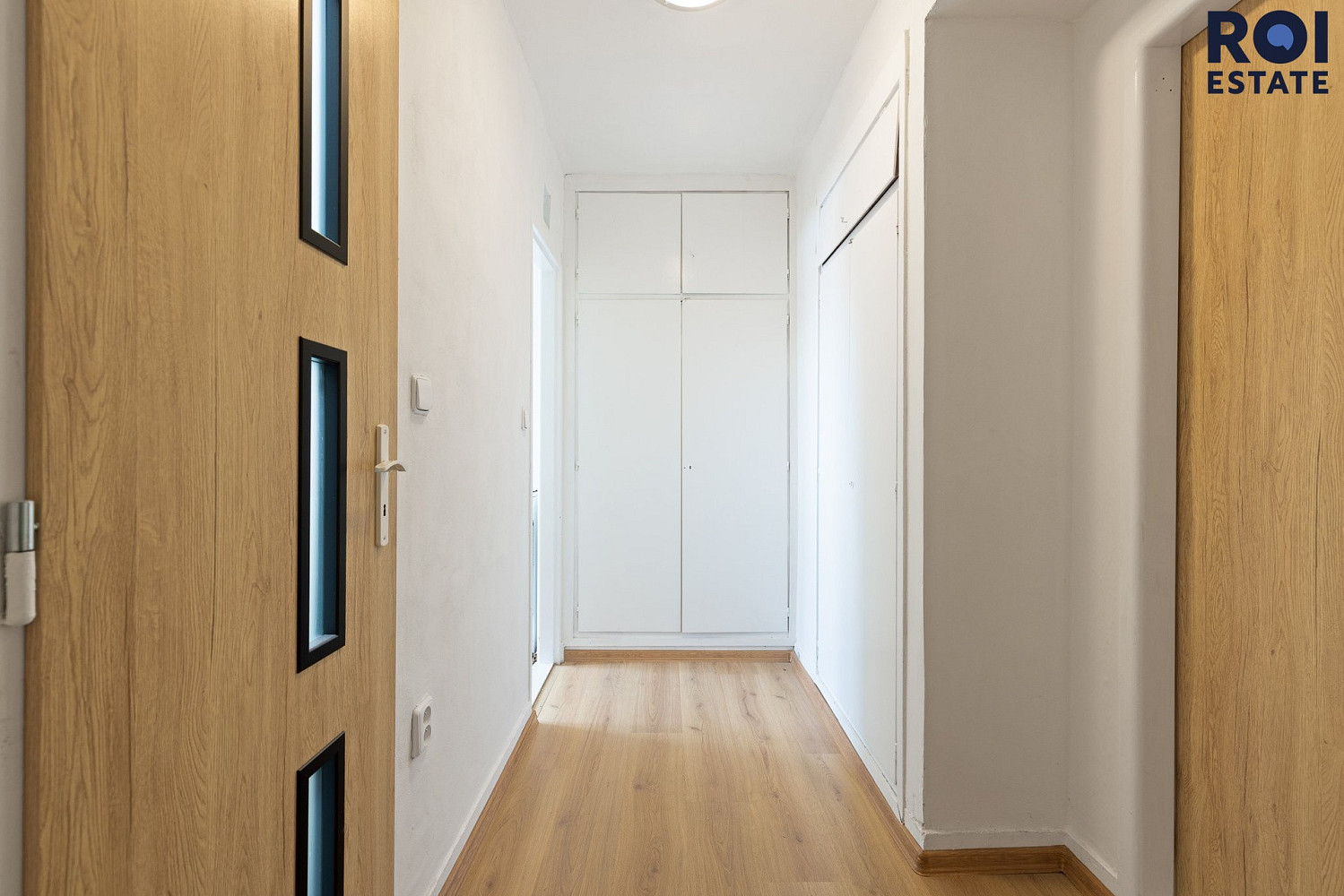 Pronájem bytu 1+1 36 m² – fotografie 2