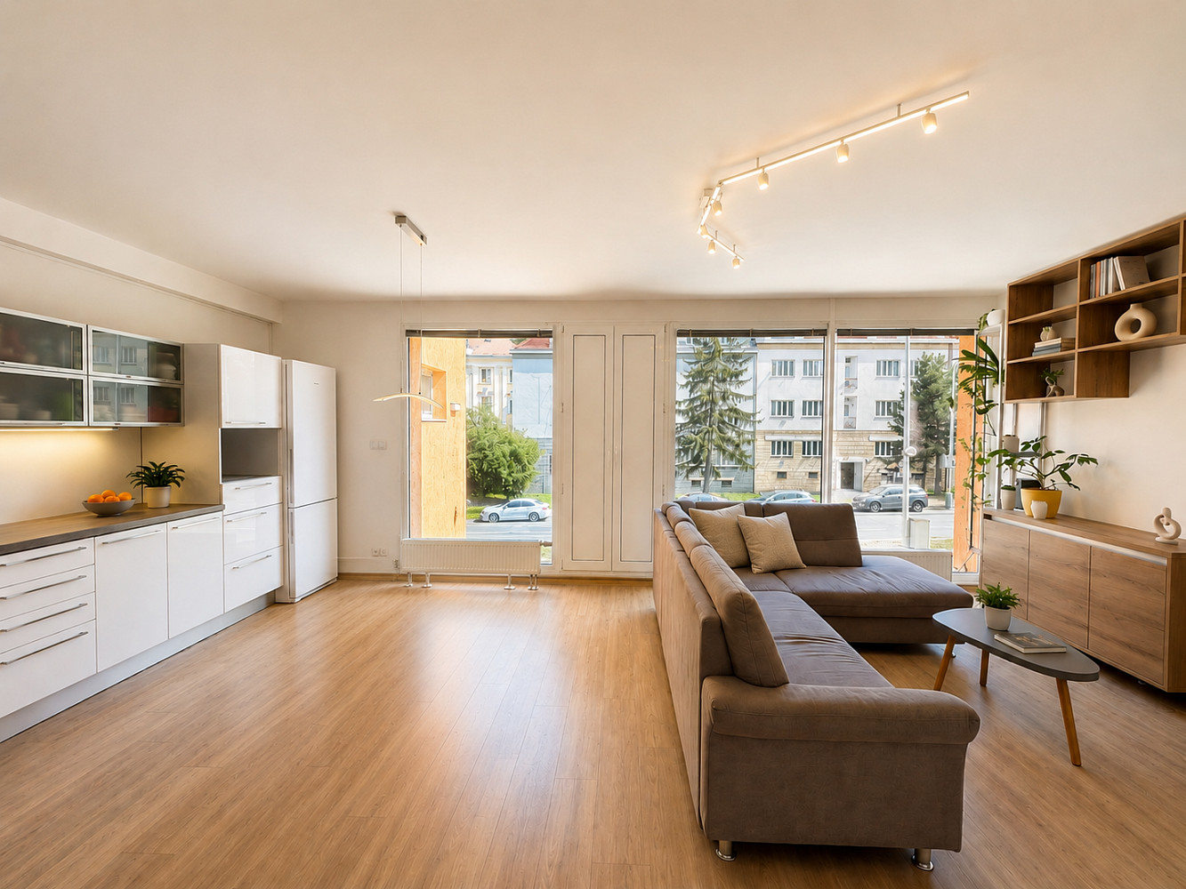 Pronájem bytu 3+kk 72 m² — photo 3