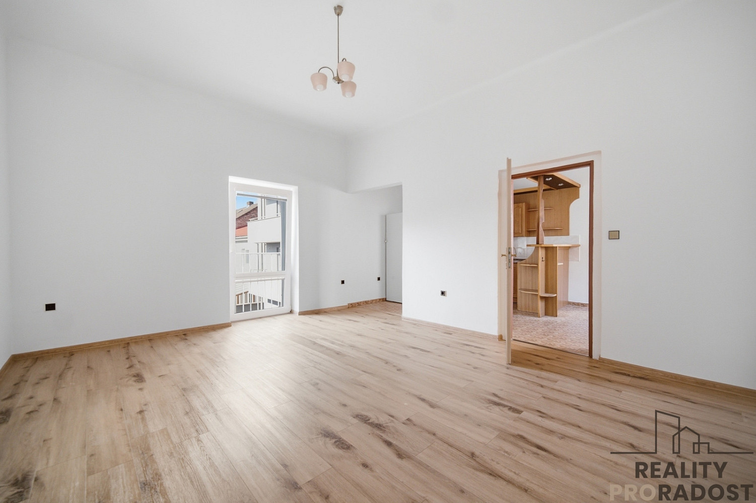 Pronájem bytu 1+1 54 m² — photo 3