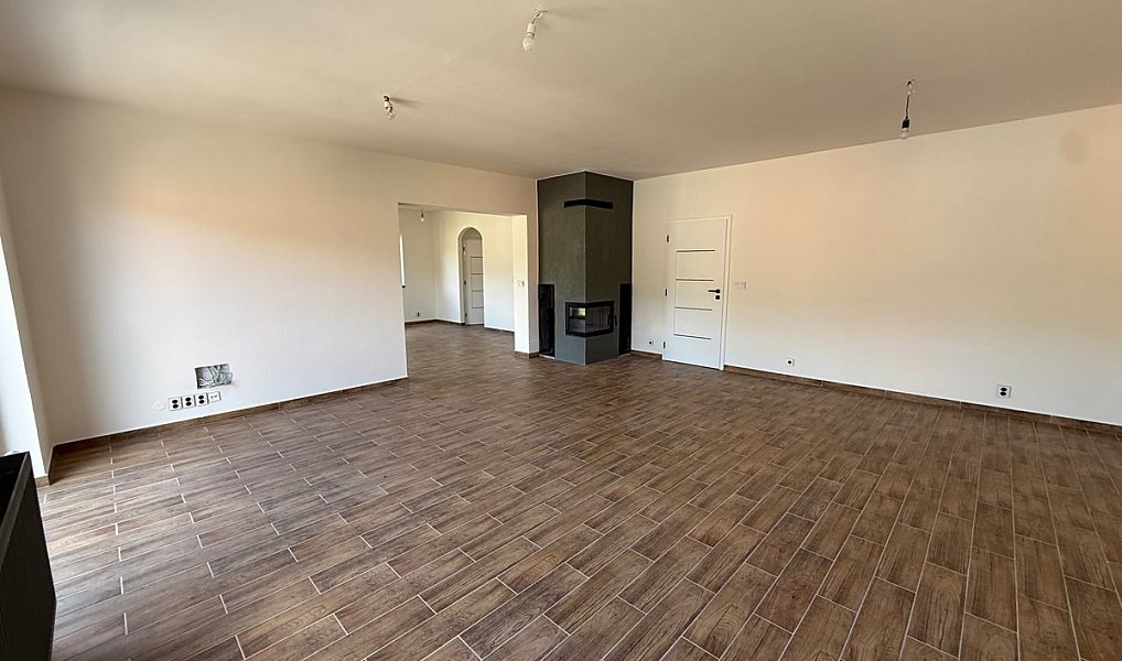 Prodej bytu 3+1, 133 m², Beroun, Karlštejn