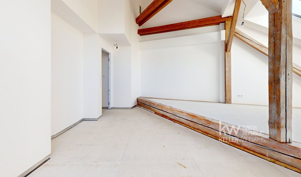 Prodej bytu 4+kk 151 m², Praha – náhled fotky 9