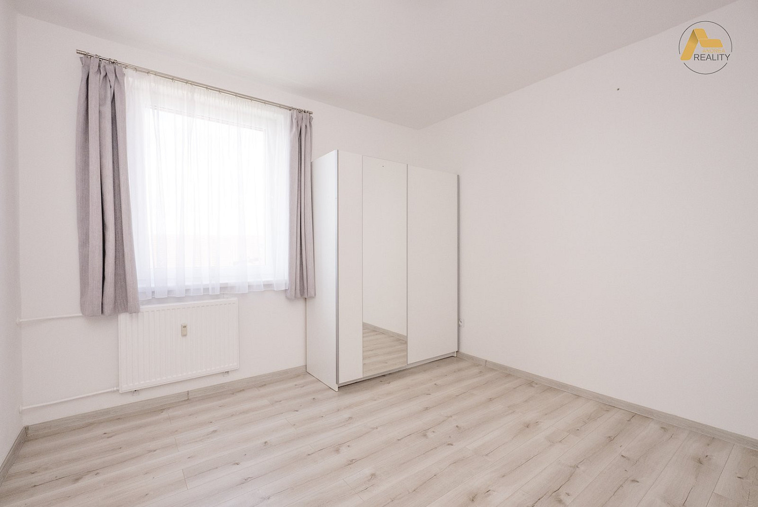 Pronájem bytu 3+1 66 m² – fotografie 4