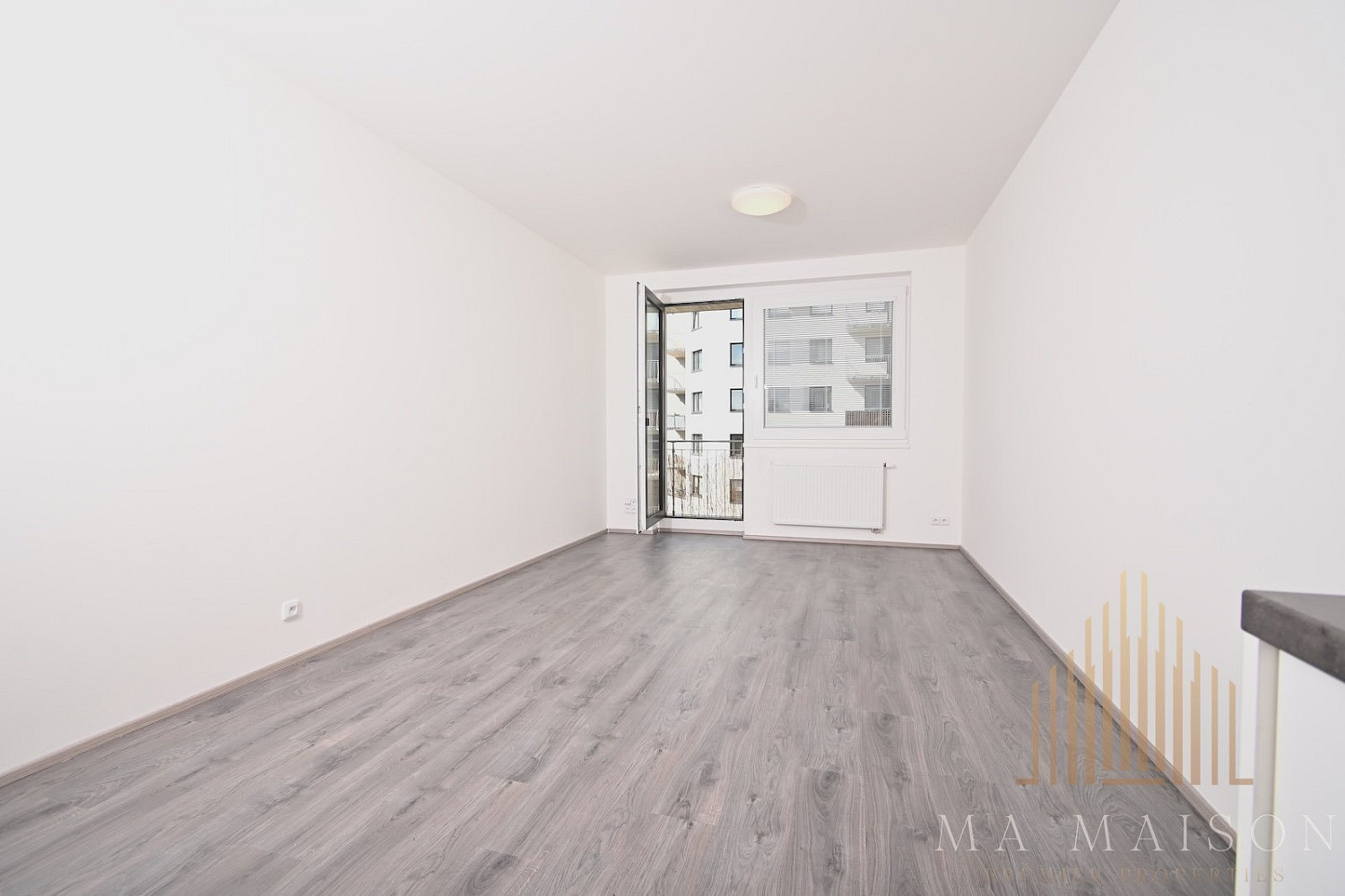 Pronájem bytu 2+kk 53 m² — photo 2